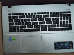 ASUS Notebook 17  Bild 4