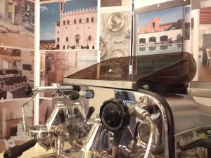 Faema E61 Zweigruppen-Kupferkessel Jahr 1964 Bild 8