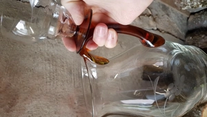 Weinkrug mit Dekoschliff & 3 Weingläser 