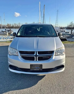 Dodge Grand Caravan Passagier 2012   Geräumiger Familienvan in Top-Zustand!