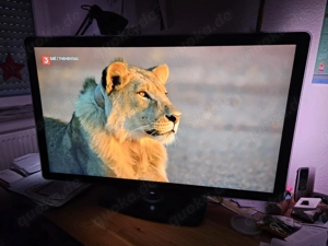 Philips TV 42PFL7655K 02  107cm