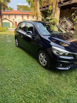BMW 216 216d Active Tourer Advantage 10.700€ VB Bild 3
