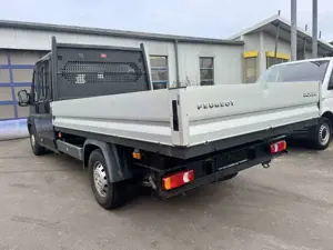 Peugeot Boxer Doka/Pritsche 35 Maxi L4 Tempomat*7-Sitzer Bild 4