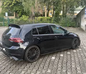 Volkswagen Golf GTI (BlueMotion Technology) DSG Performance Bild 2