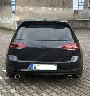 Volkswagen Golf GTI (BlueMotion Technology) DSG Performance Bild 4
