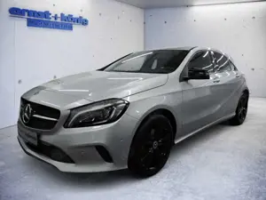 Mercedes-Benz A 180 7G-DCT Urban AHK NAVI RFK SHZ LED Night