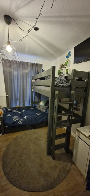 Hochbett Doppelstockbett mit ausziehbaren Gästebett