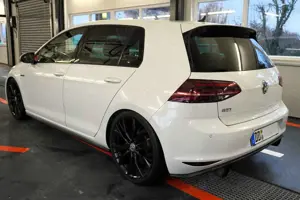 Volkswagen Golf GTI Performance 2.Hand | Adaptive LED | HR | Dynaudio Bild 5