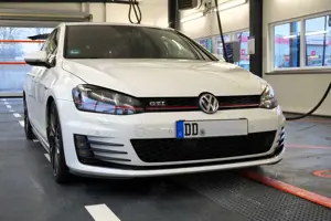 Volkswagen Golf GTI Performance 2.Hand | Adaptive LED | HR | Dynaudio Bild 3