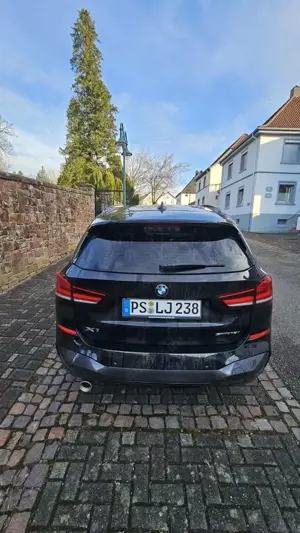 BMW X1 sDrive18i Bild 3