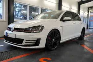 Volkswagen Golf GTI Performance 2.Hand | Adaptive LED | HR | Dynaudio Bild 1