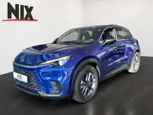 Lexus LBX 1.5 Hybird Komfortpaket LED KLIMA