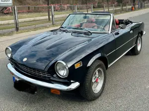 Fiat 124 Spider