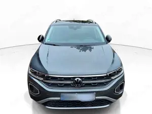 Volkswagen T-Roc Style NAV LED PLUS ACC APPLINK PDC APA SHZ WINTER