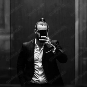 Dominanter Herr sucht loyalen Sklaven (finanzielle Unterstützung)