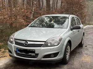 Opel Astra 1.4 Selection 110 Jahre
