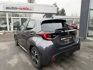 Toyota Yaris Hybrid 116 1.5 VVT-i Teamplayer *ComfortS Bild 3