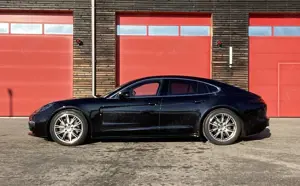 Porsche Panamera Panamera 4S Diesel Bild 4
