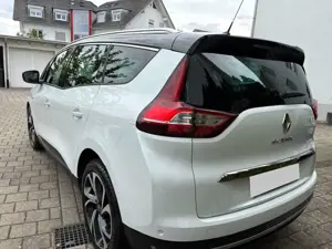 Renault Grand Scenic Grand Scenic ENERGY TCe 160 EDC BOSE EDITION Bild 4
