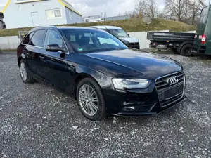 Audi A4 Avant 2.0 TDI *Navi*PDC*Bi-Xenon