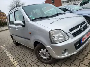 Opel Agila Agila 1.0 12 V neu Túv  02 2028
