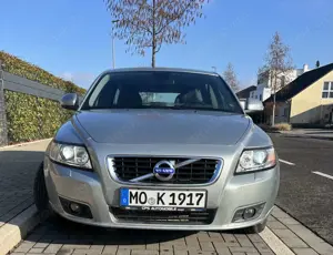 Volvo V50 DPF D3 1 Hand Tuv Neu Automatik Bild 4