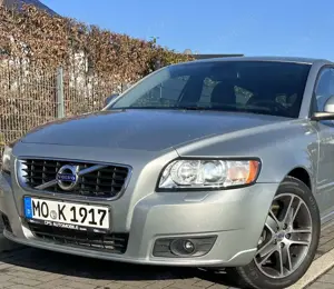 Volvo V50 DPF D3 1 Hand Tuv Neu Automatik Bild 5
