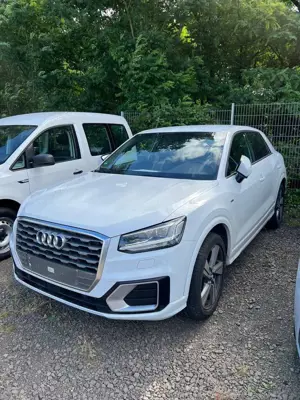 Audi Q2 35 TFSI S tronic design