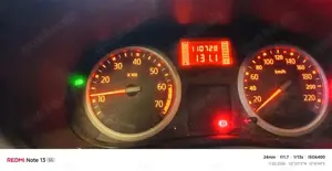 Renault Clio Clio  3-Türer 1.2 16V Campus Bild 4