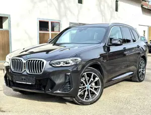BMW X3 xDrive 30 e M Sportpaket AHK HeadUp 20" 1.Hand Bild 1
