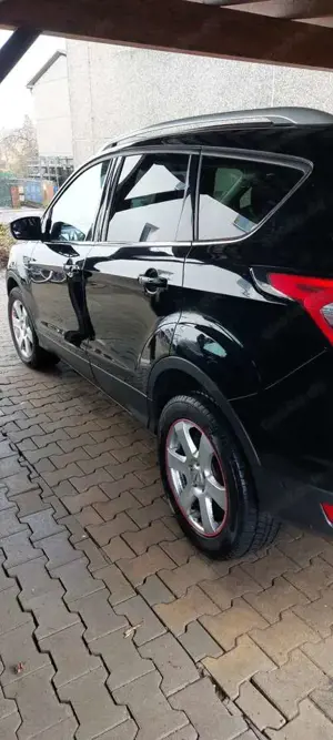 Ford Kuga 1.5 TDCi 2x4 Cool  Connect Bild 4