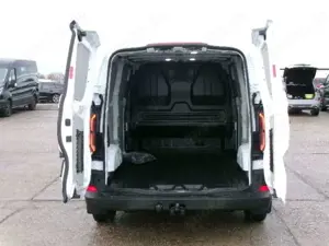 Ford Transit Custom L2 Trail 4x4 AT AHK 360Kam 2xSTür Bild 4