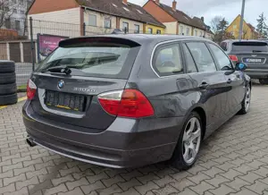 BMW 330 d xDrive Touring*Temp*XEN*PDC*Shz*Tüv07.2026 Bild 5