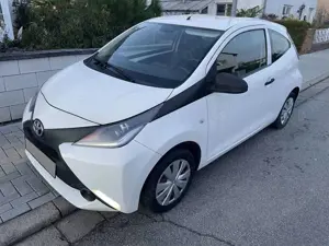 Toyota Aygo Aygo 3-Türer x-play Eco Klima