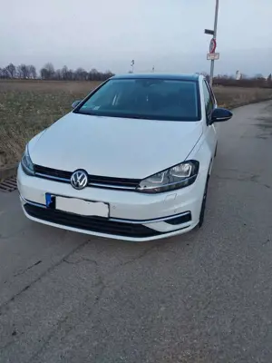 Volkswagen Golf 1.5 TSI DSG i.QDrive