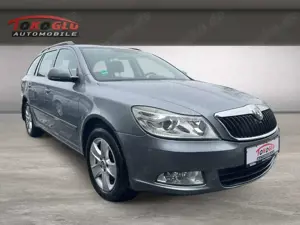 Skoda Octavia Combi Ambition Klimaautom SHZ Temp PDC Speedlimite