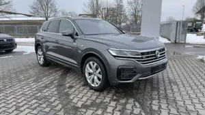 Volkswagen Touareg 3.0 TDI DSG 4M R-Line NAV PAN LUFT KAM