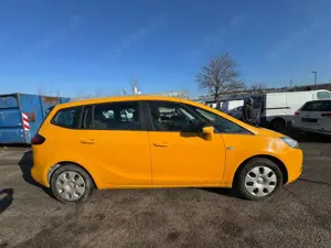 Opel Zafira Tourer Selection Tüv 01-2028 Bild 3