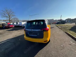 Opel Zafira Tourer Selection Tüv 01-2028 Bild 4
