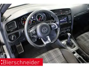 Volkswagen Golf VII 2.0 TDI DSG GTD 18 PANO XENON Bild 5