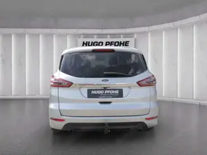 Ford S-Max Titanium 7-Sitzer Bild 4