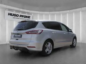 Ford S-Max Titanium 7-Sitzer Bild 5