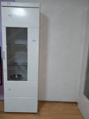 Vitrinen aus Hochglanz 