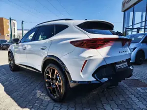 CUPRA Formentor VZ 2.0 TSI DSG *Pano, AHK, Sennheiser* Bild 4