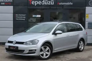 Volkswagen Golf VII Variant Comfortline*AHK*KLIMAAUTO*SHZ