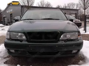 Volvo V70 V70 2.5 Automatik Bild 2