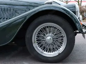 Morgan Plus 4 4 Sitzer| TÜV NEU| Rover Motor Bild 5