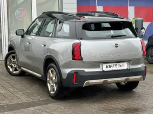 MINI Cooper Countryman FAVOURED TRIM HUD KAMERA LENK-HZ Bild 2