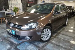 Volkswagen Golf VI Variant Style/Automatik/PDC/Aluräder/SHZ