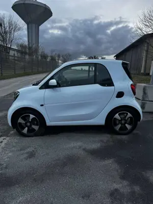 smart forTwo coupe EQ passion edition nightsky Bild 4